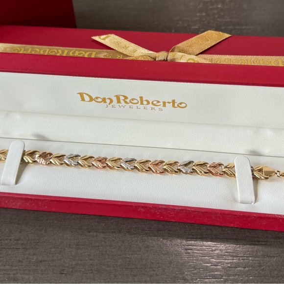 Don Roberto Jewelers 14k Tri Color Gold link Bracelet - Picture 8 of 8